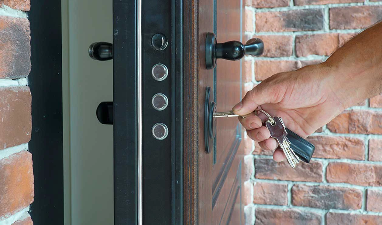 Valutazione gratuita della sicurezza delle porte d'ingresso